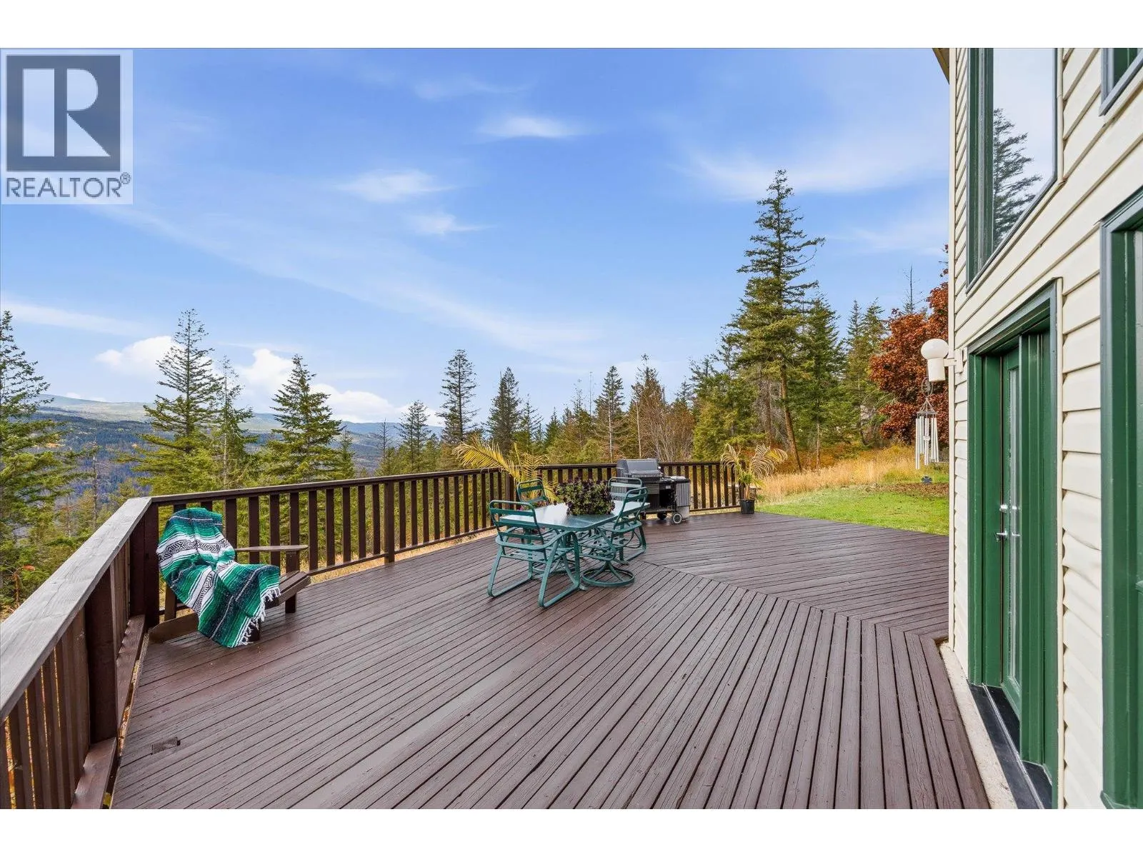1957 Huckleberry Road