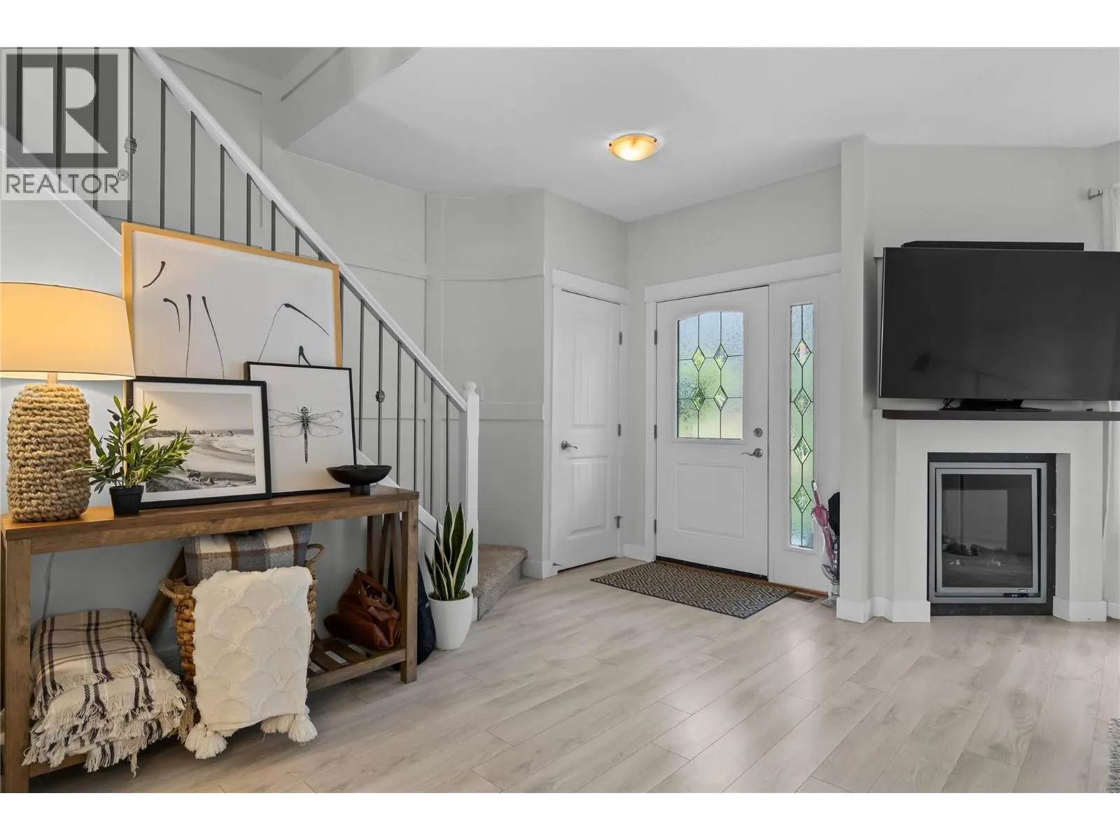 3275 Broadview Road Unit# 10