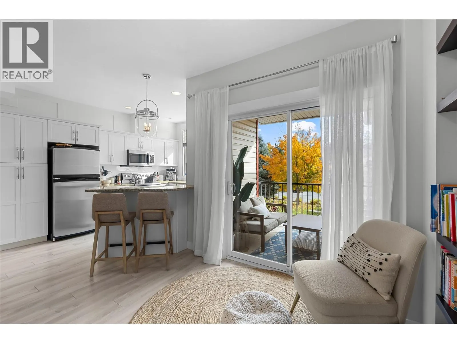 3275 Broadview Road Unit# 10