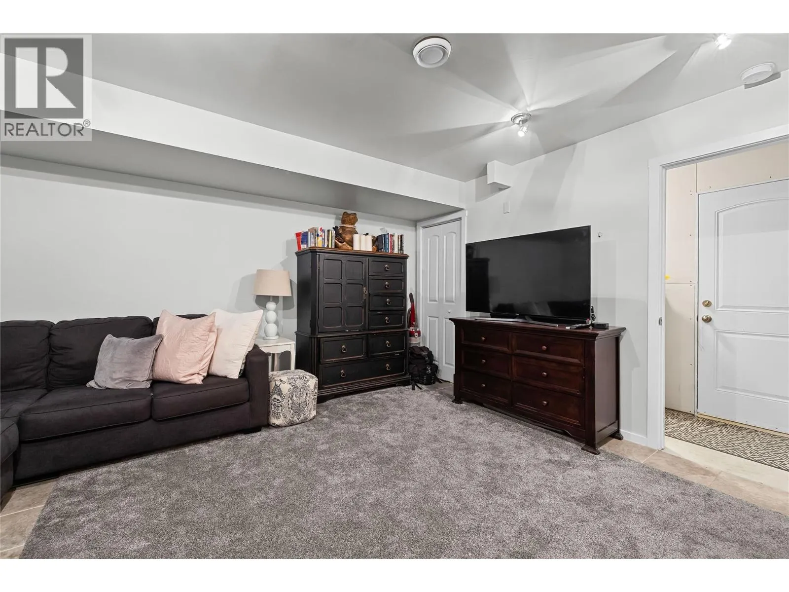 3275 Broadview Road Unit# 10