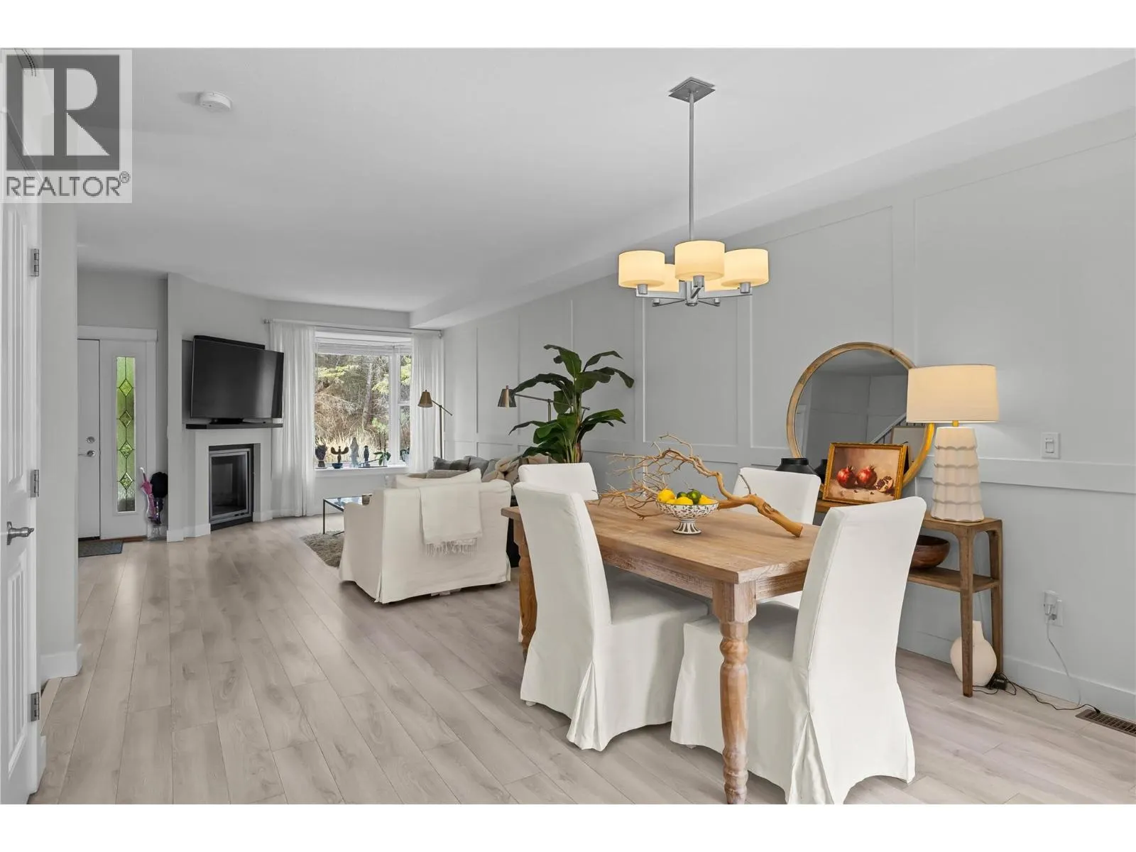 3275 Broadview Road Unit# 10