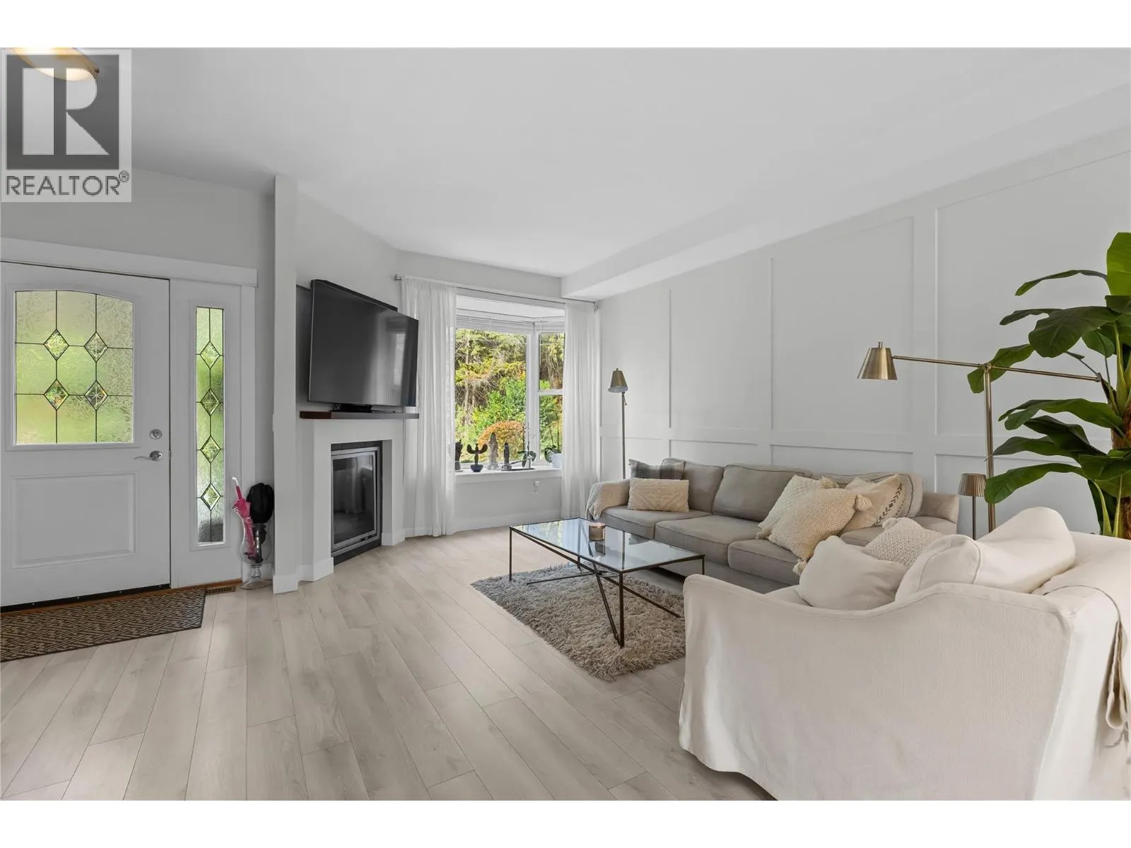 3275 Broadview Road Unit# 10
