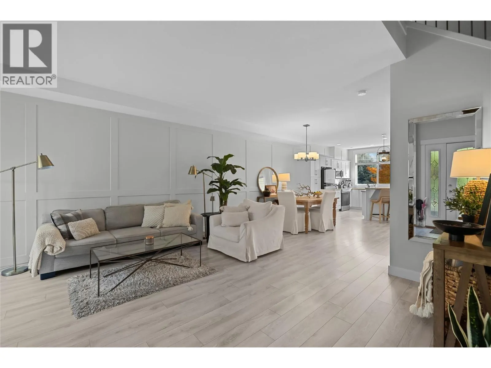 3275 Broadview Road Unit# 10