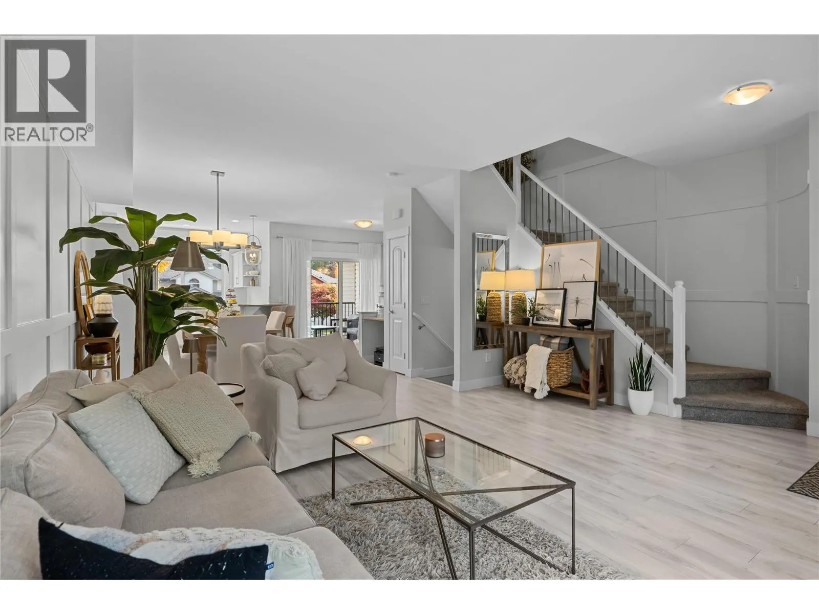 3275 Broadview Road Unit# 10