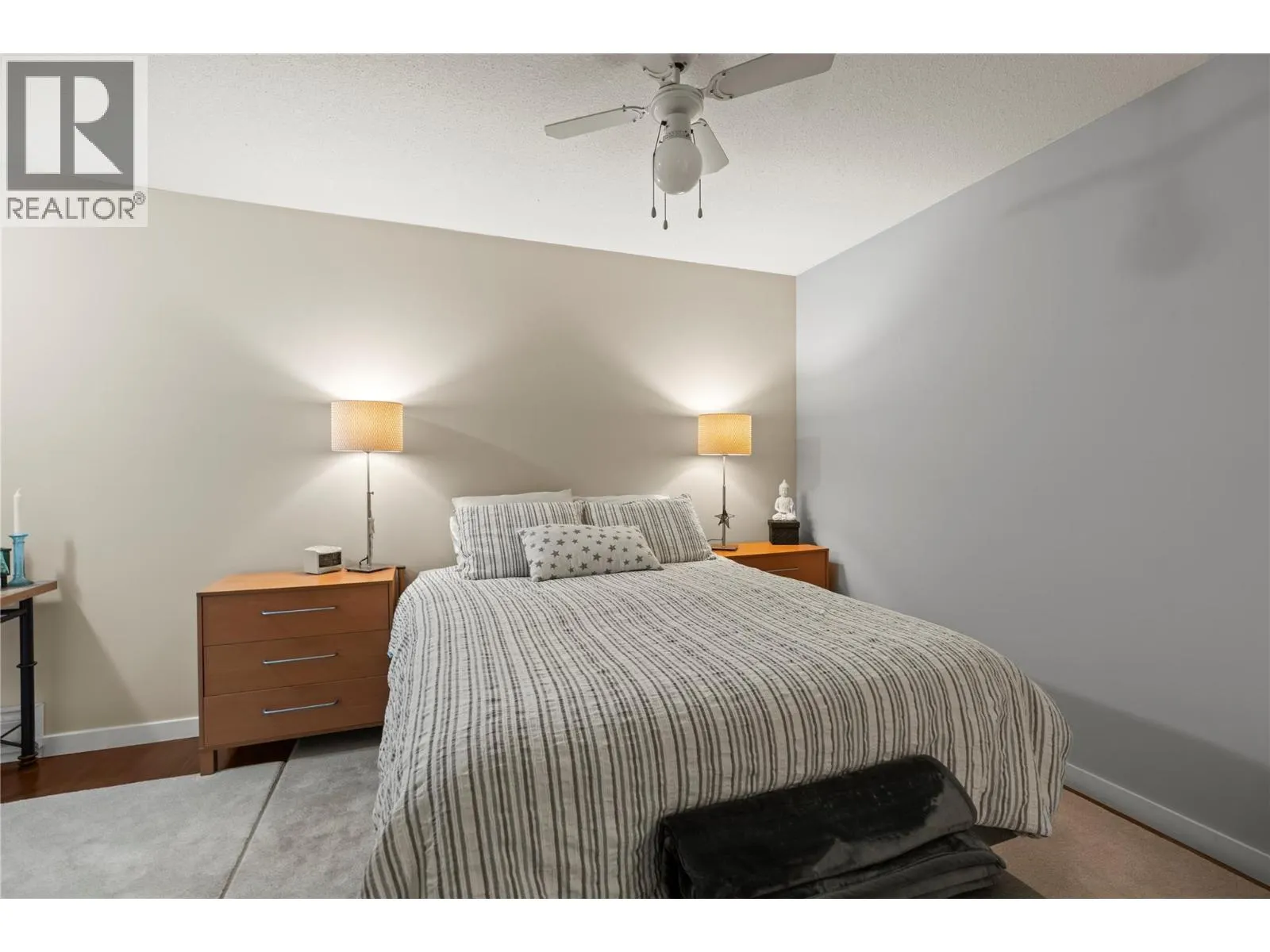 4404 Pleasant Valley Road Unit# 8