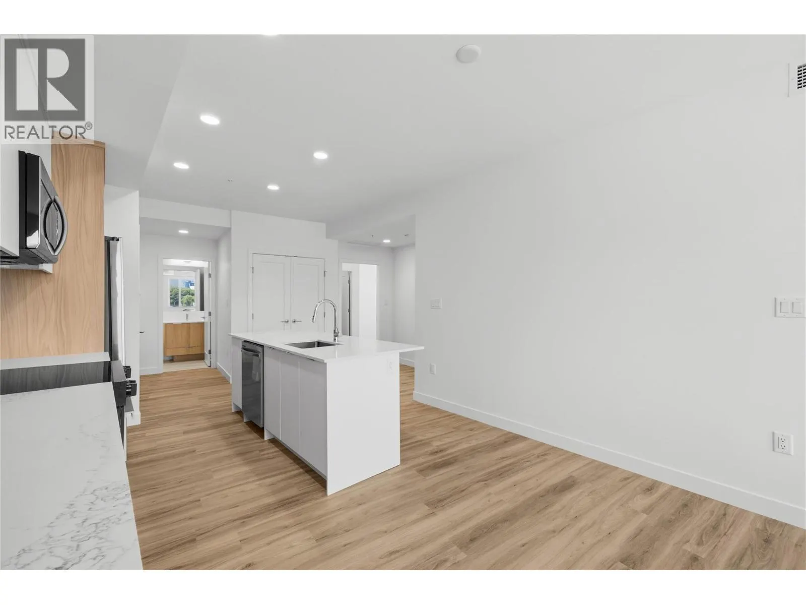 270 Riverside Drive Unit# 204