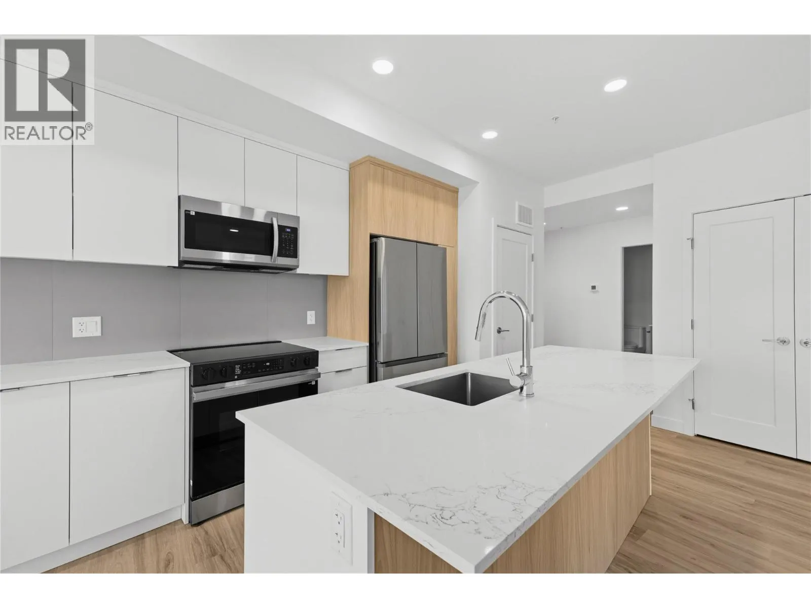 270 Riverside Drive Unit# 204
