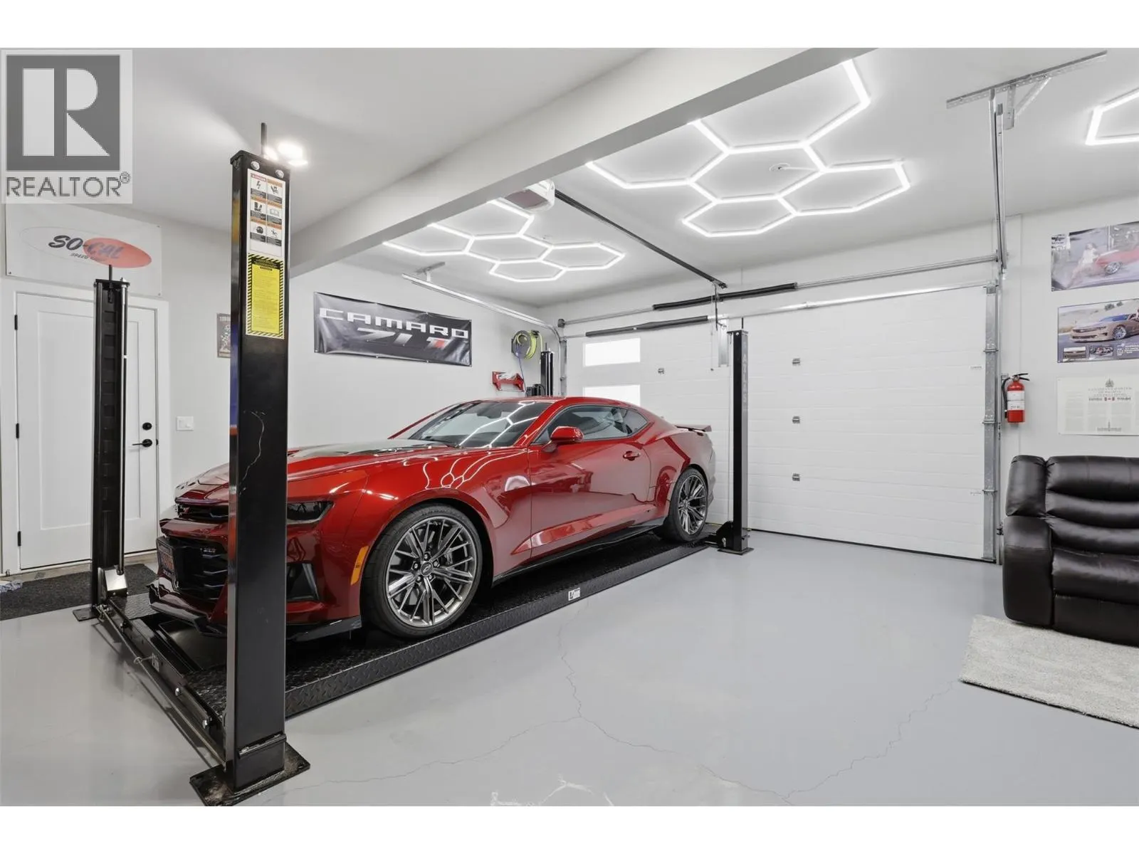 2137 LUPIN Court