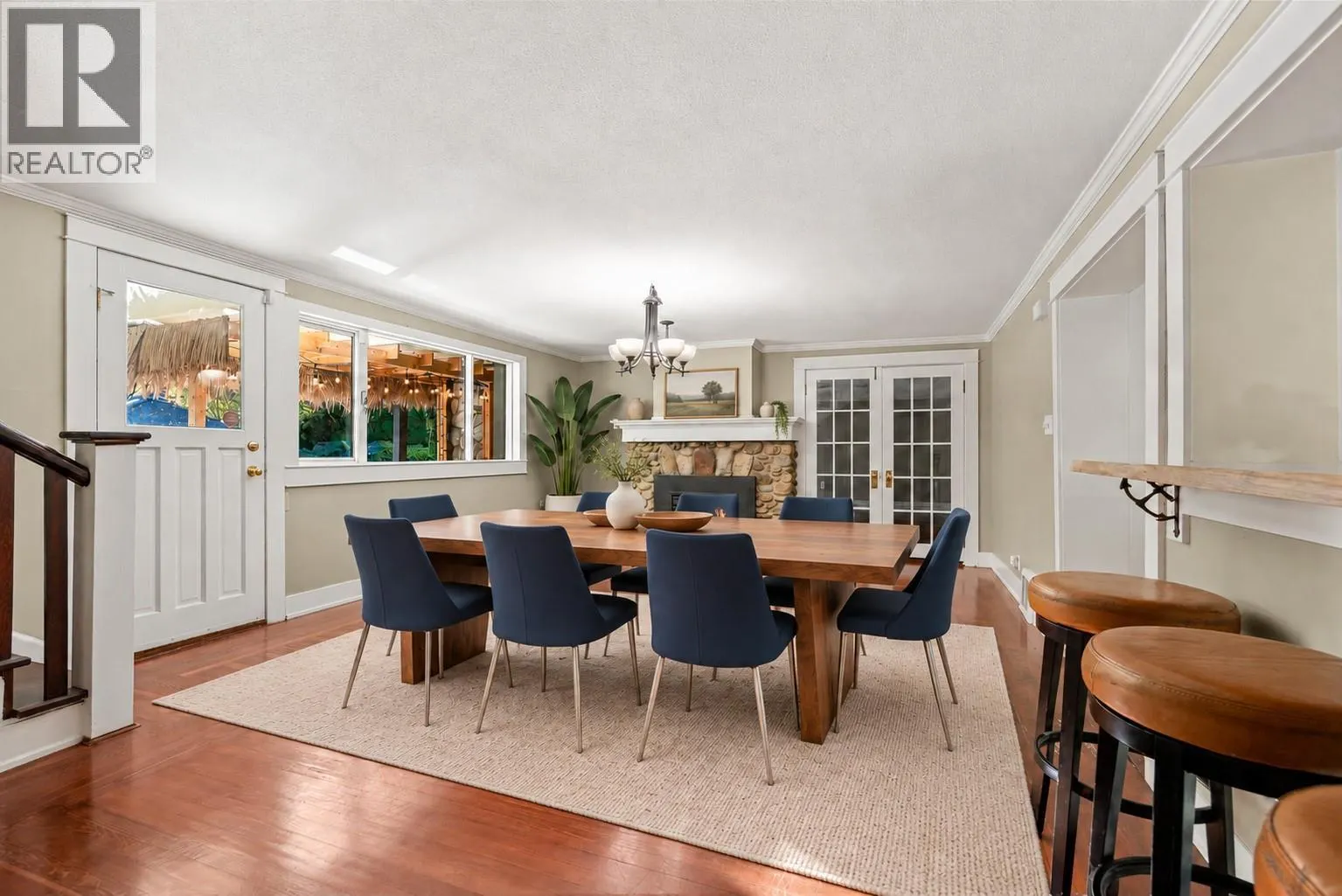 863 Coronado Crescent
