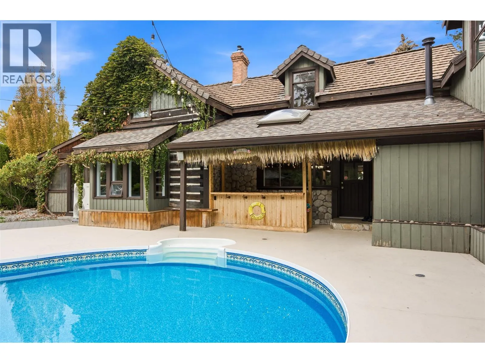 863 Coronado Crescent