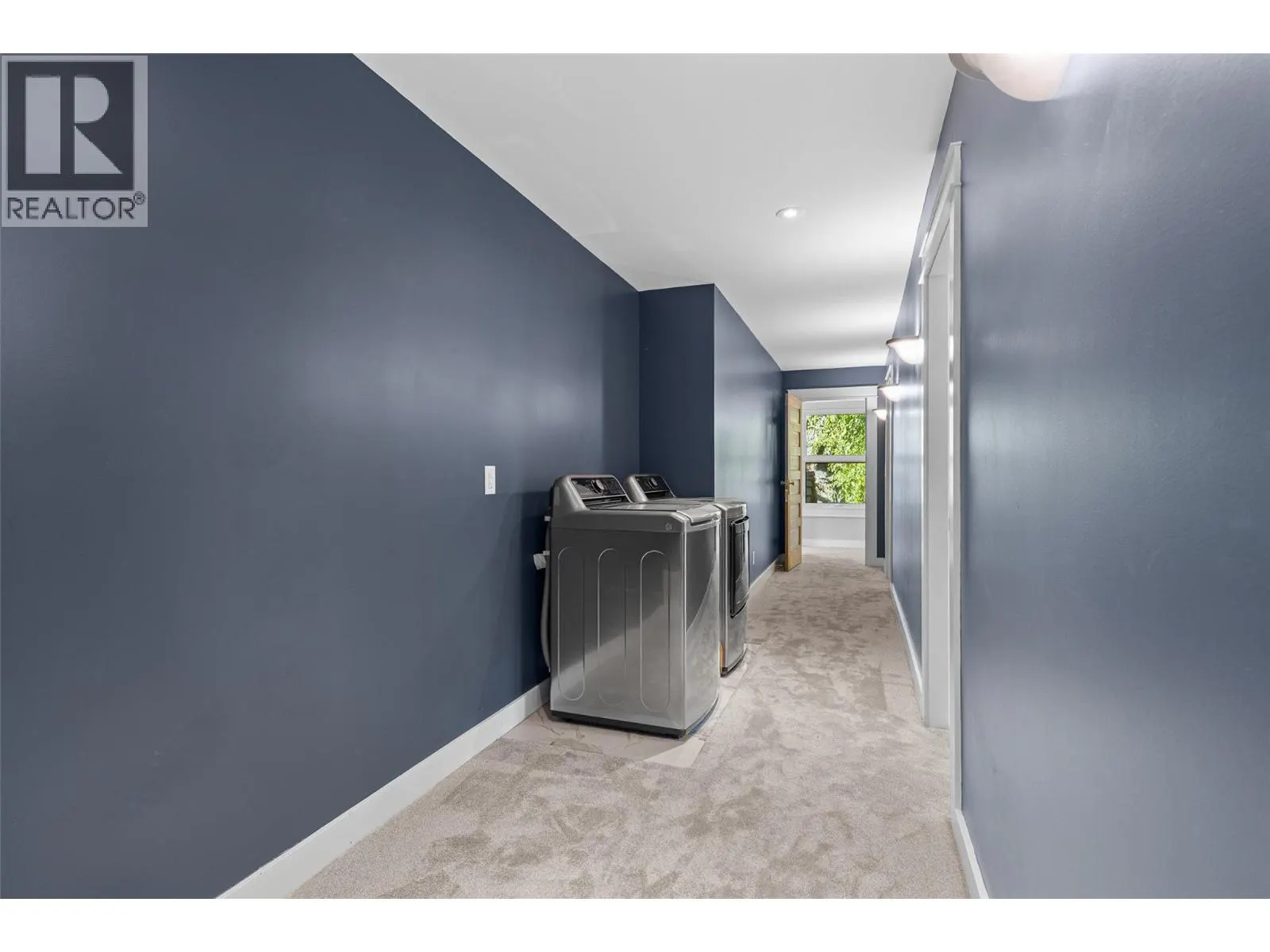 863 Coronado Crescent