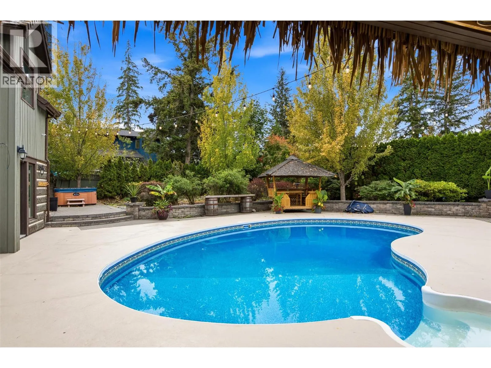863 Coronado Crescent