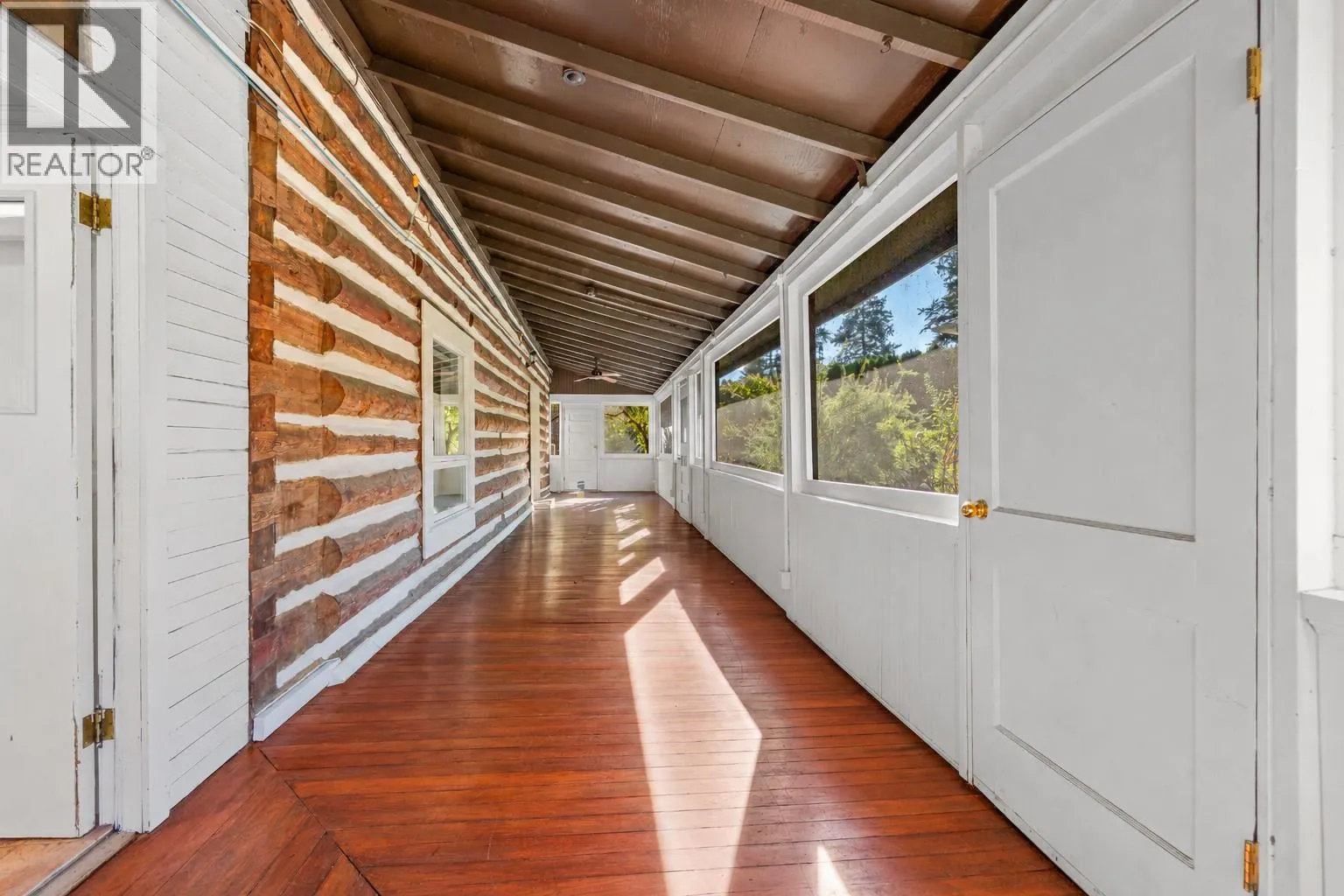 863 Coronado Crescent