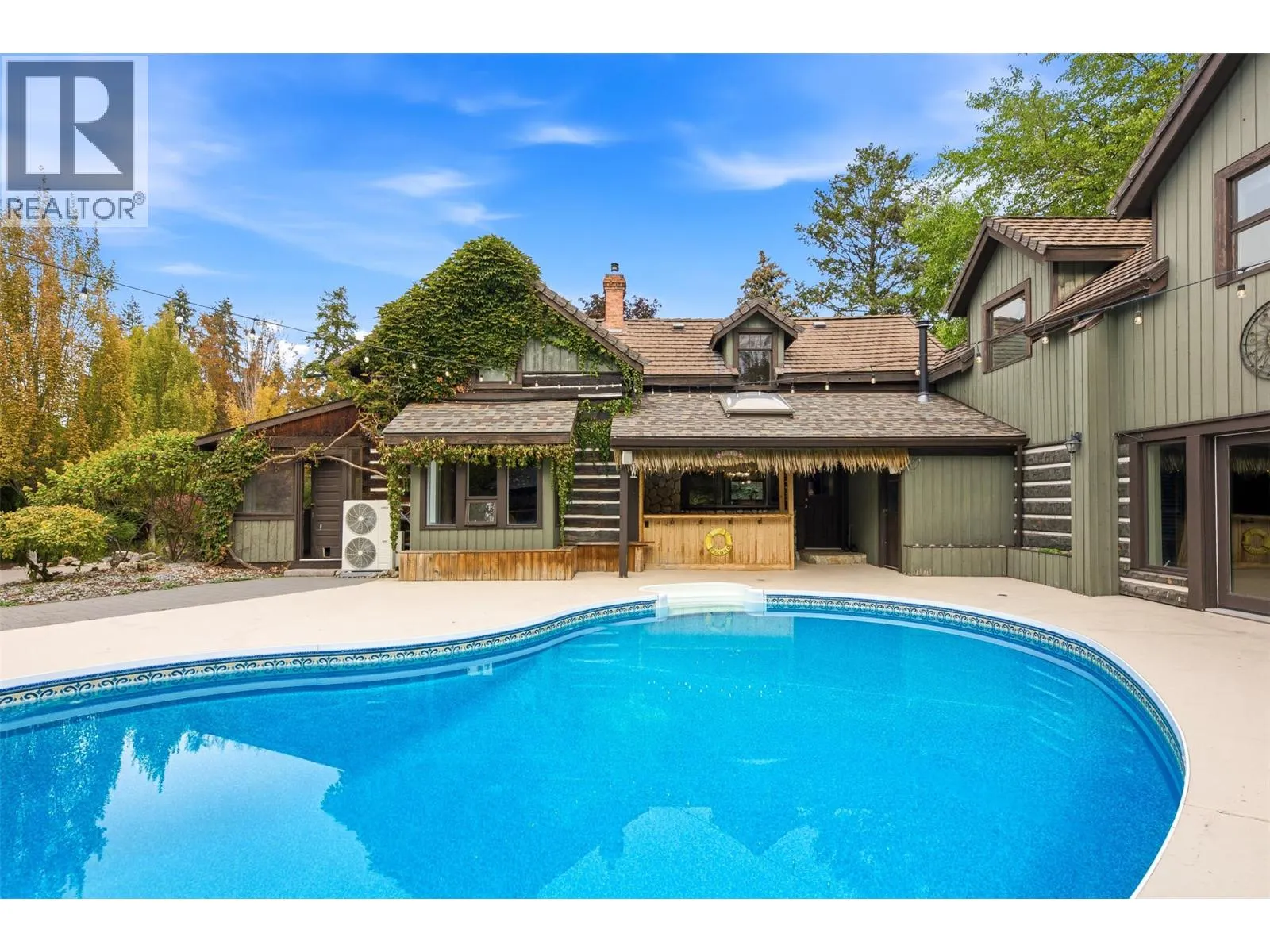 863 Coronado Crescent
