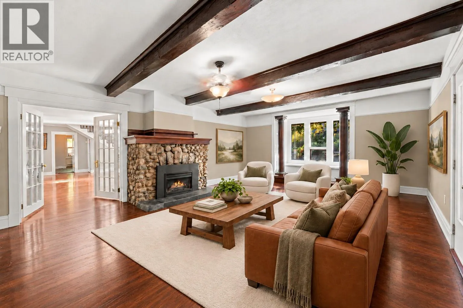 863 Coronado Crescent