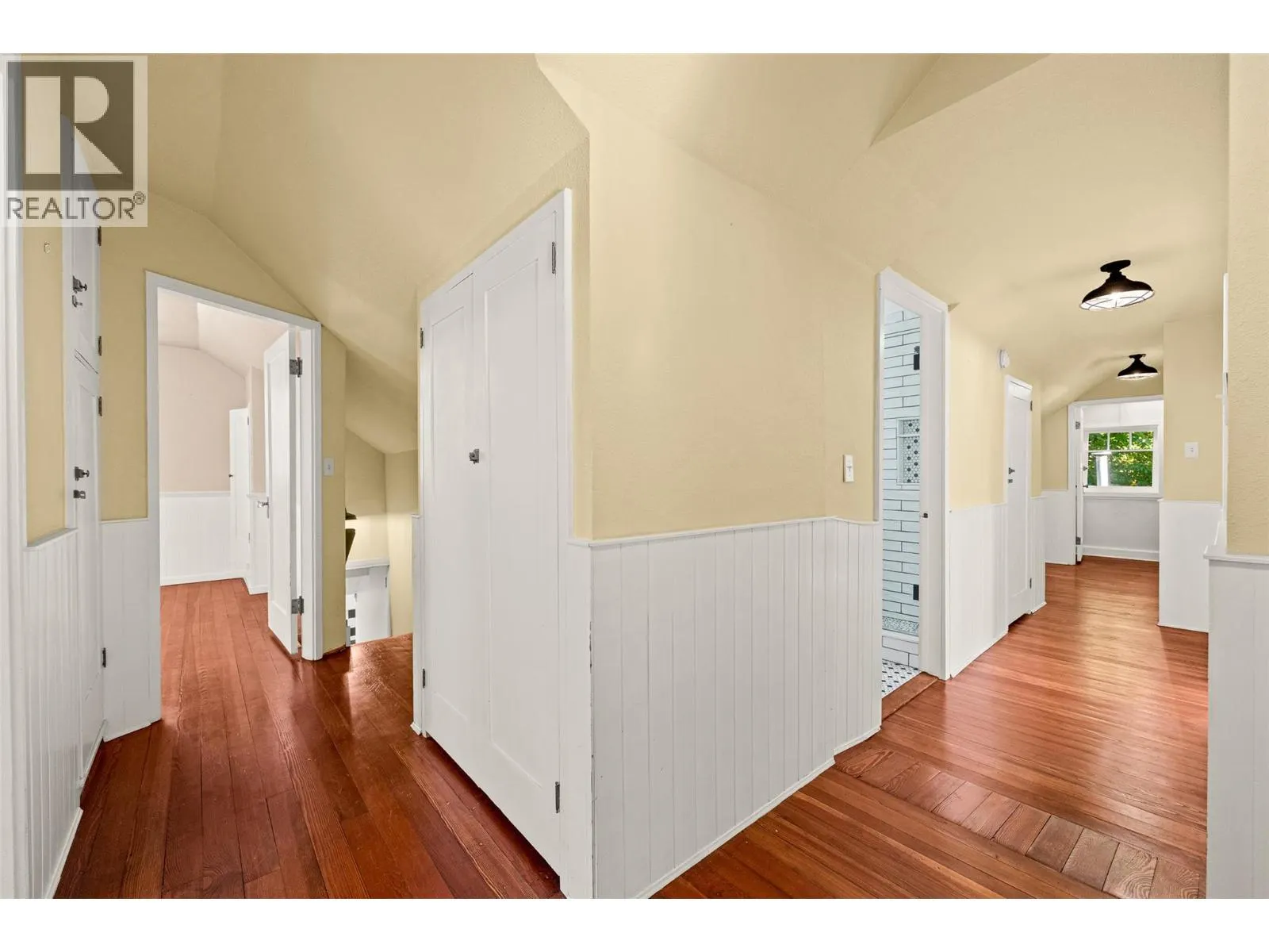 863 Coronado Crescent