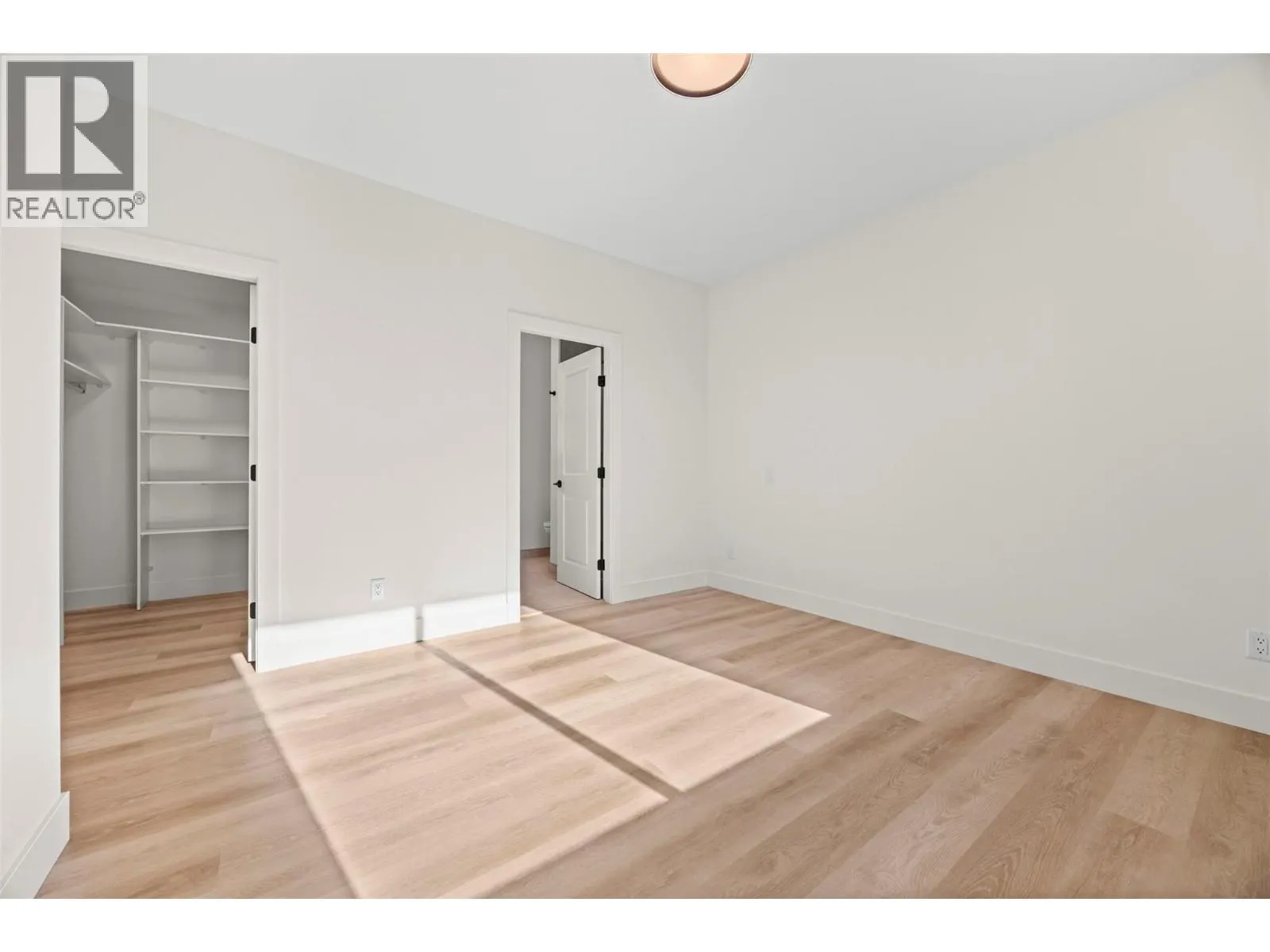773 Kinnear Avenue Unit# 5