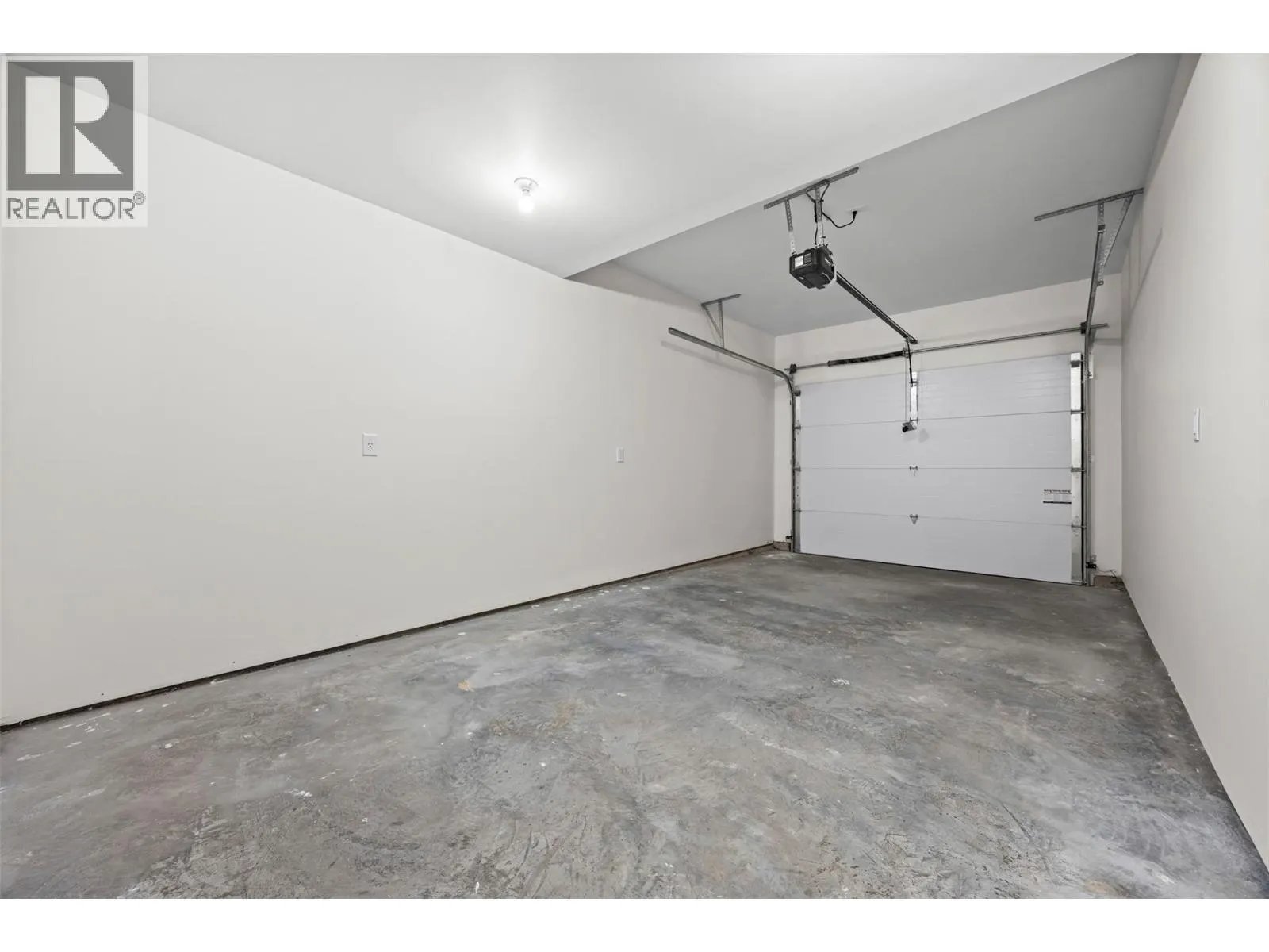 773 Kinnear Avenue Unit# 5