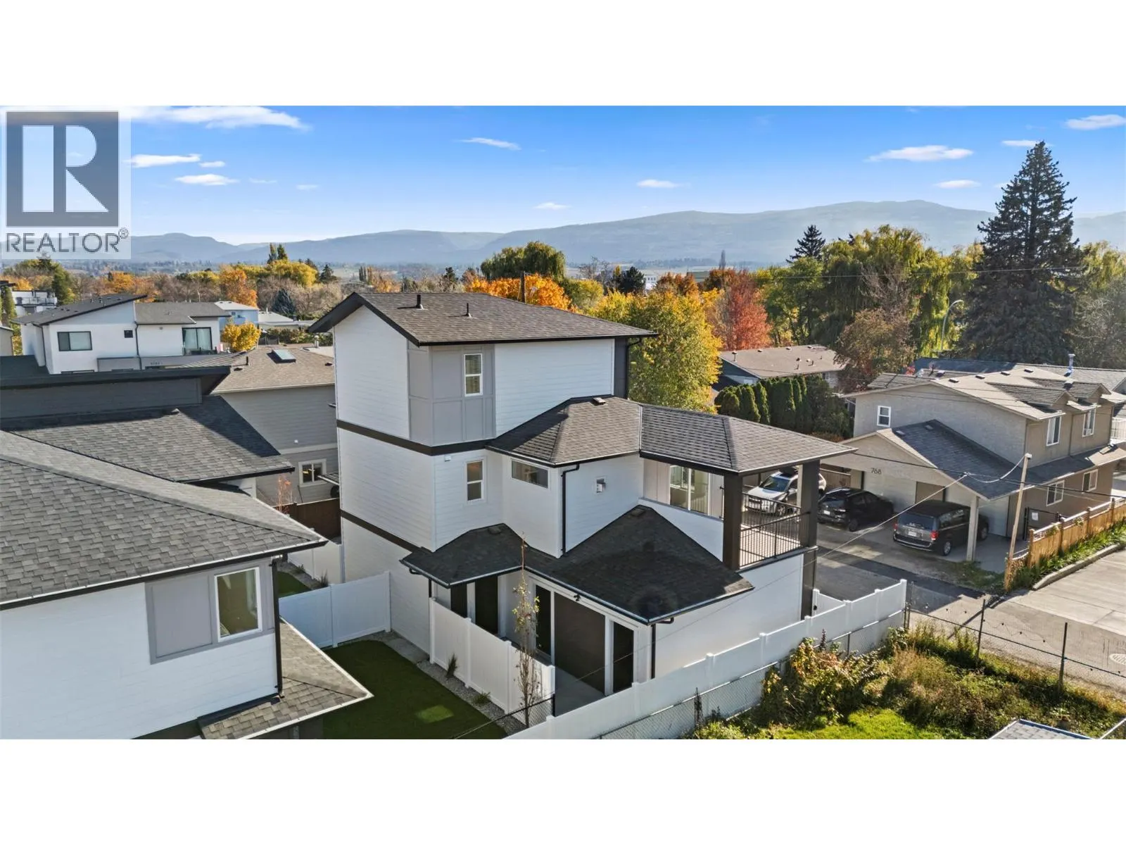 773 Kinnear Avenue Unit# 5