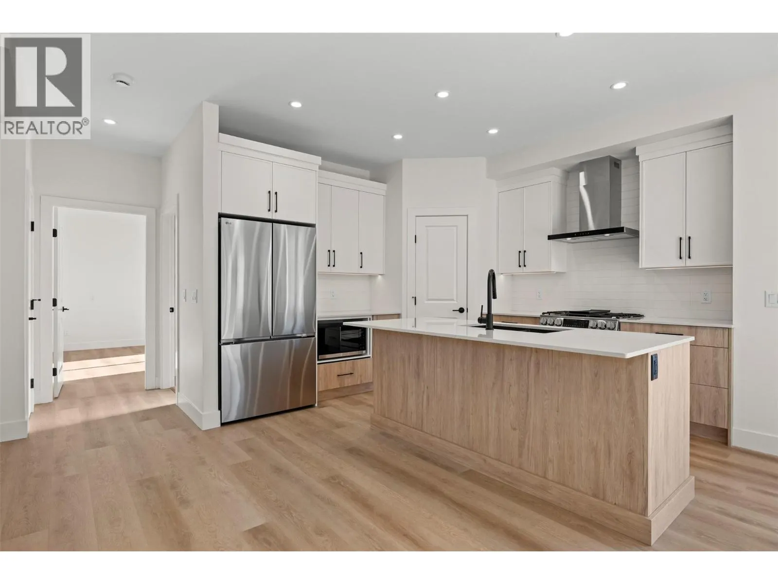 773 Kinnear Avenue Unit# 5