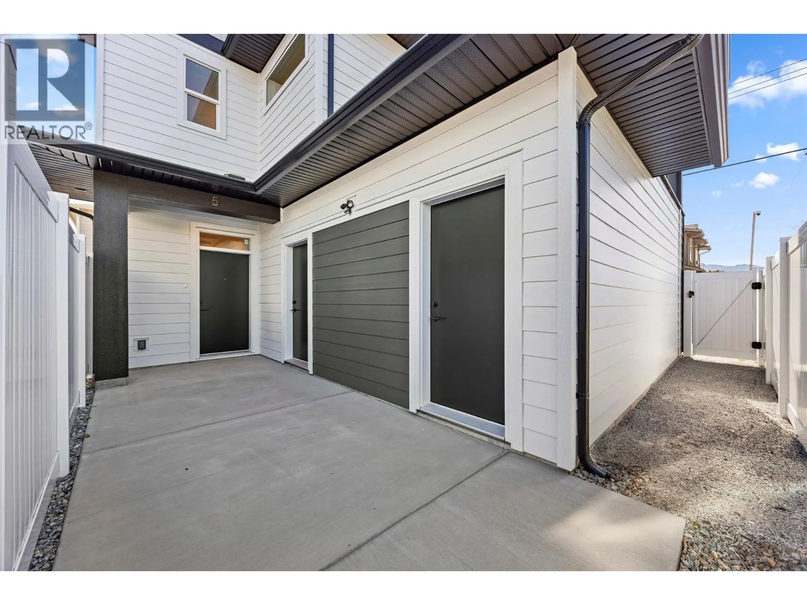 773 Kinnear Avenue Unit# 5
