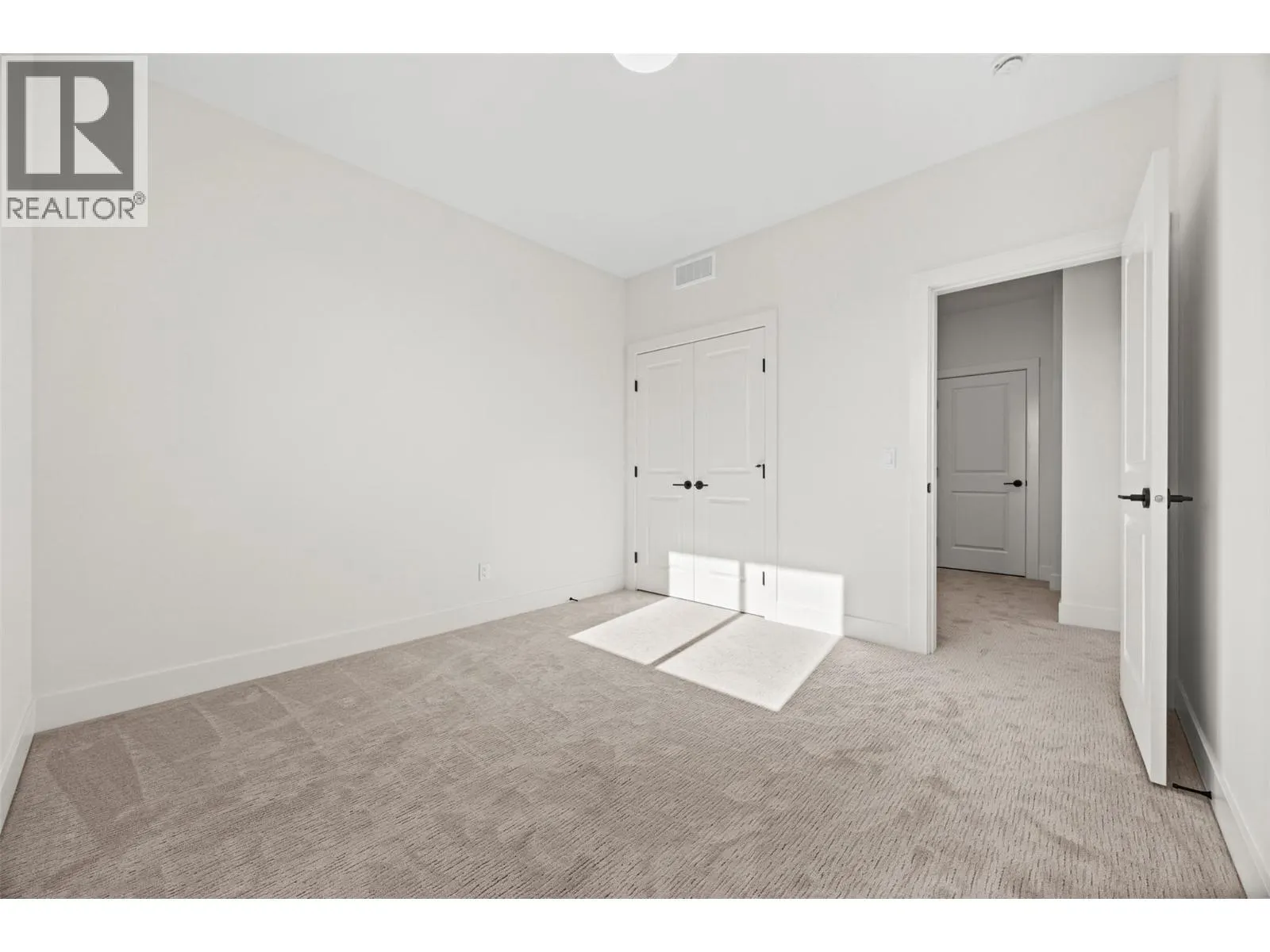 773 Kinnear Avenue Unit# 5