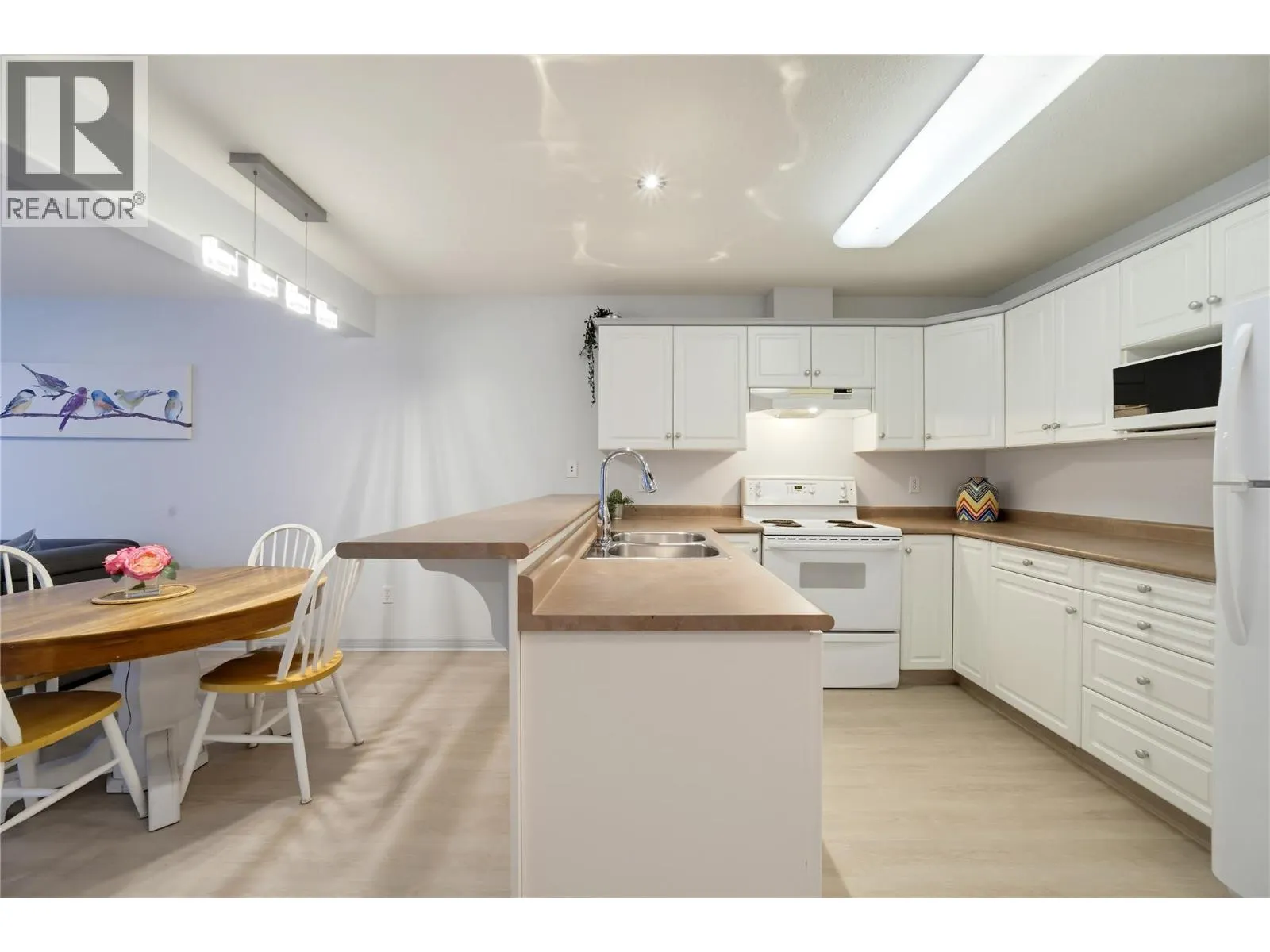 1002 Riverside Avenue Unit# 114