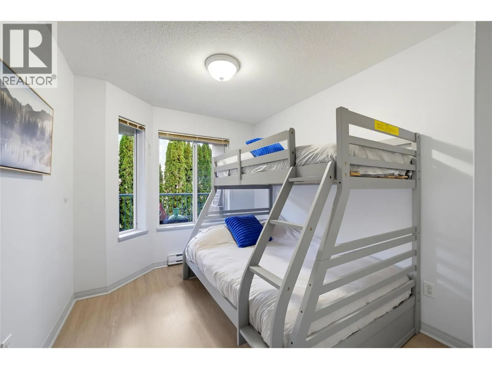 1002 Riverside Avenue Unit# 114