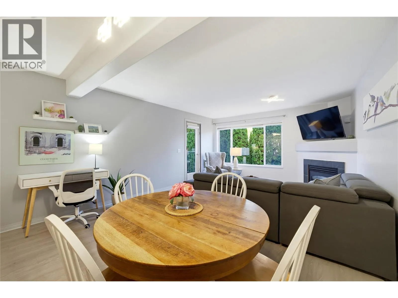 1002 Riverside Avenue Unit# 114