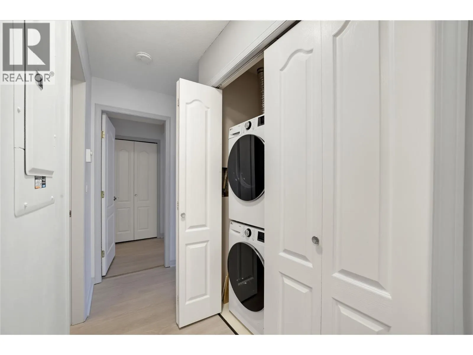 1002 Riverside Avenue Unit# 114