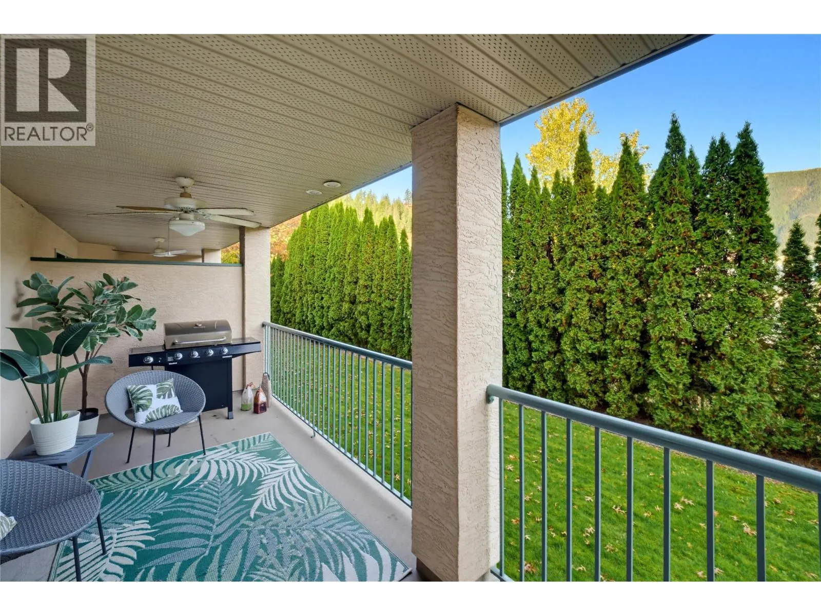 1002 Riverside Avenue Unit# 114