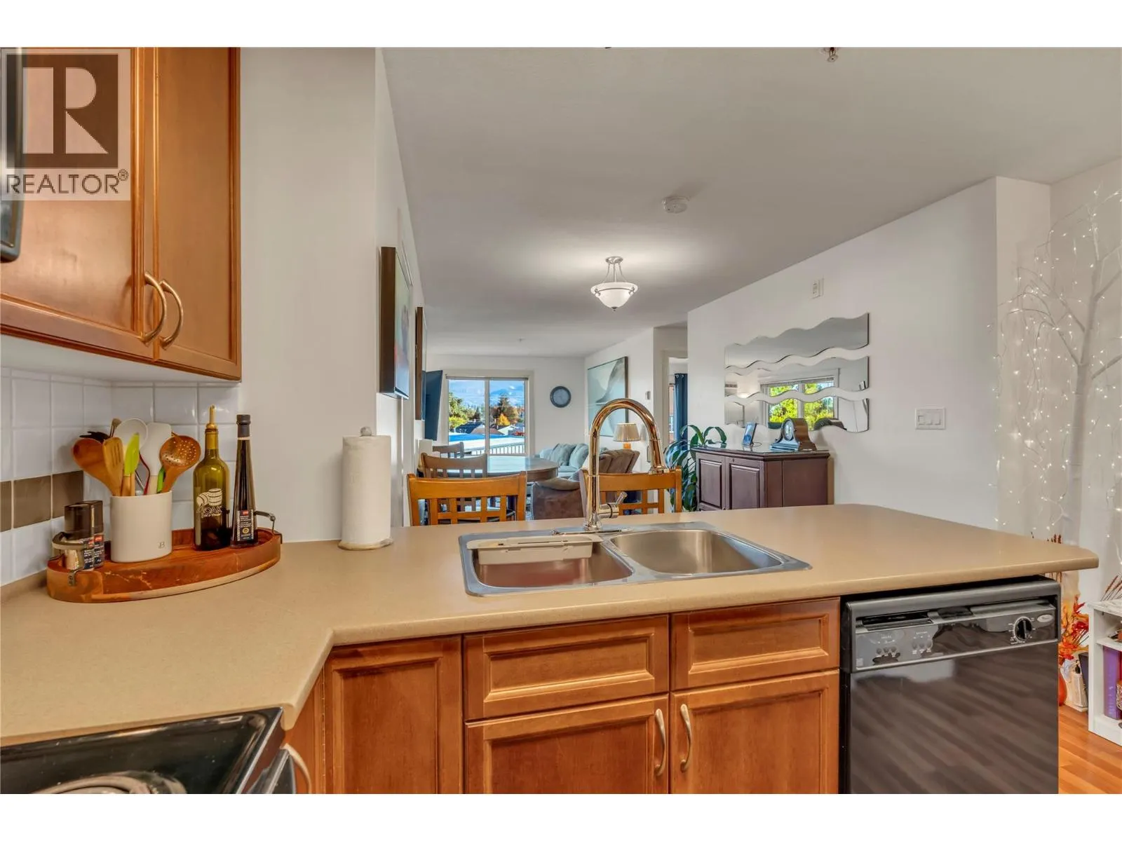 256 Hastings Avenue Unit# 312 Lot# 42