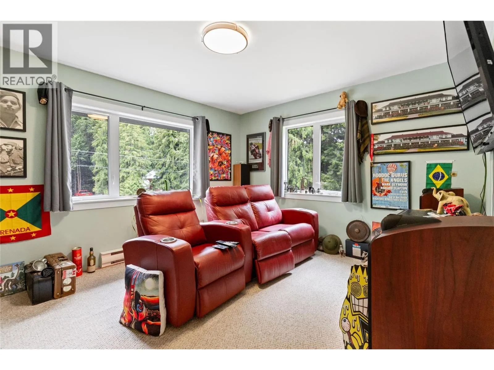 4037 Santa Road