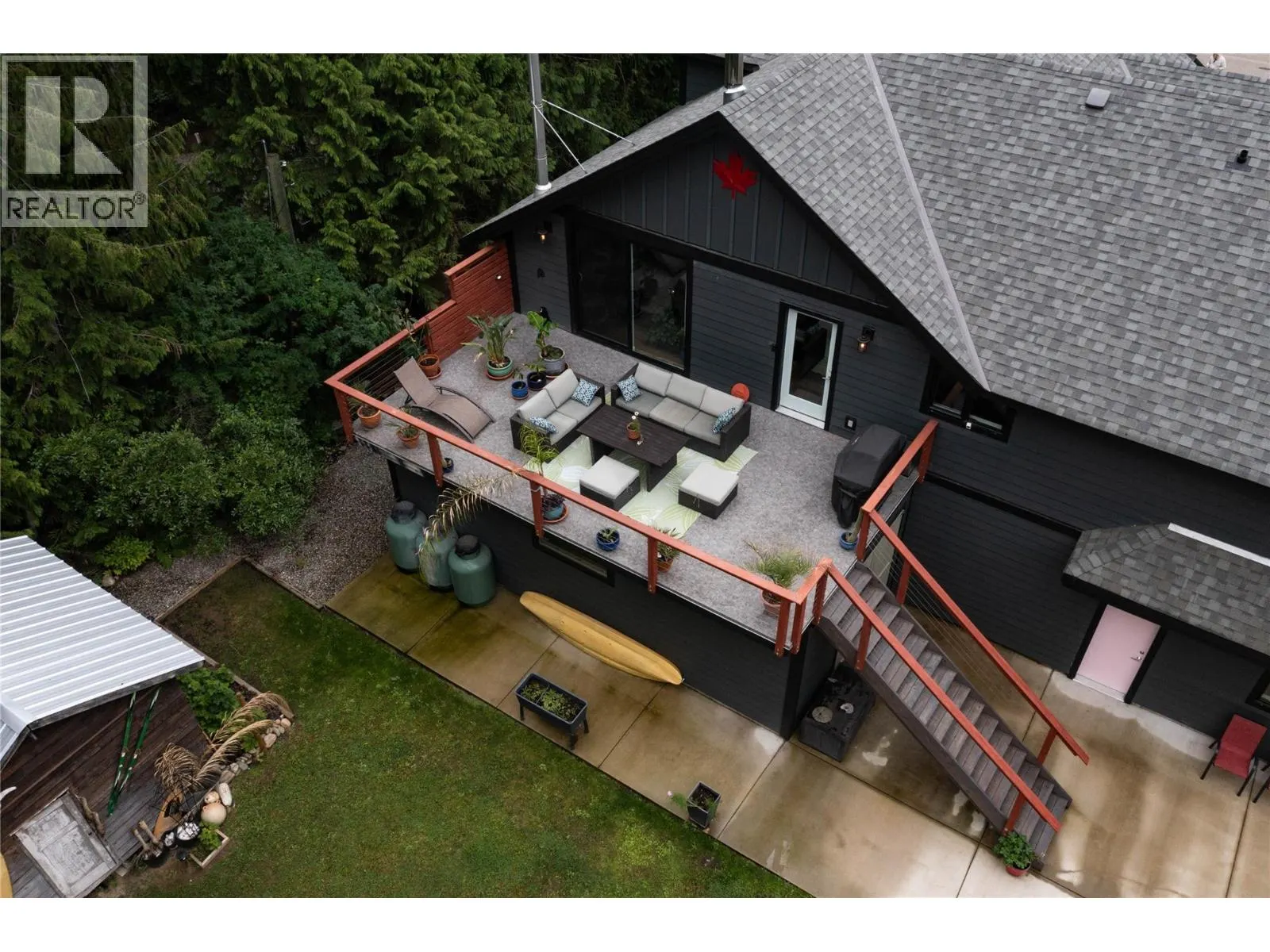 4037 Santa Road