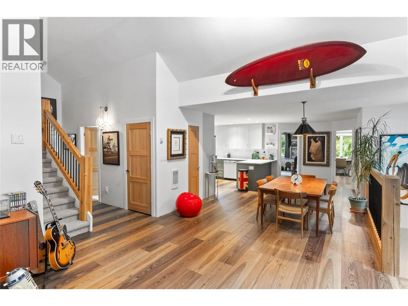 4037 Santa Road