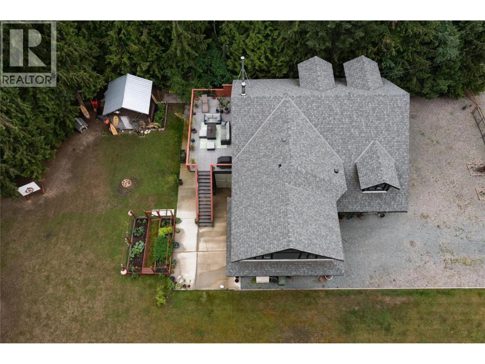 4037 Santa Road