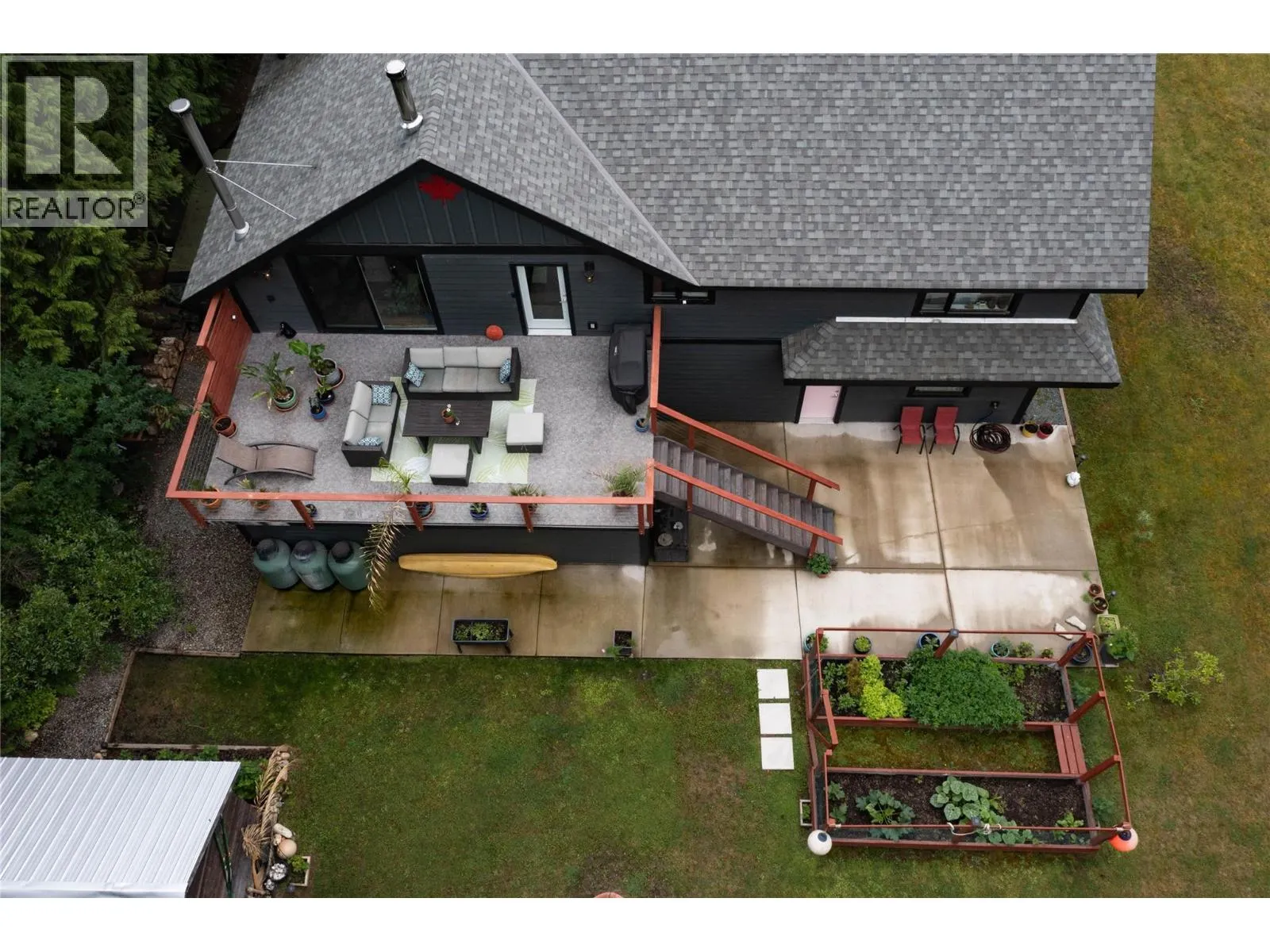 4037 Santa Road