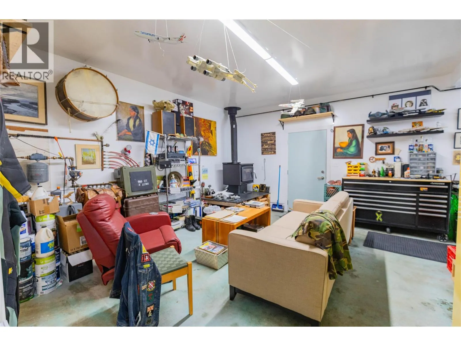 4037 Santa Road