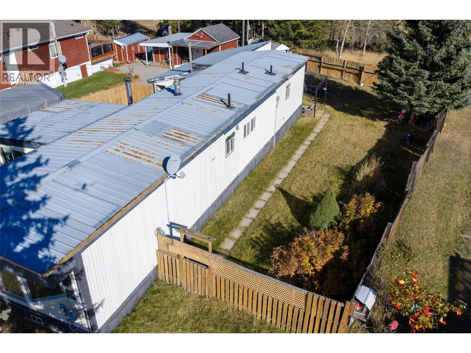 1555 Newgate Crescent Crescent