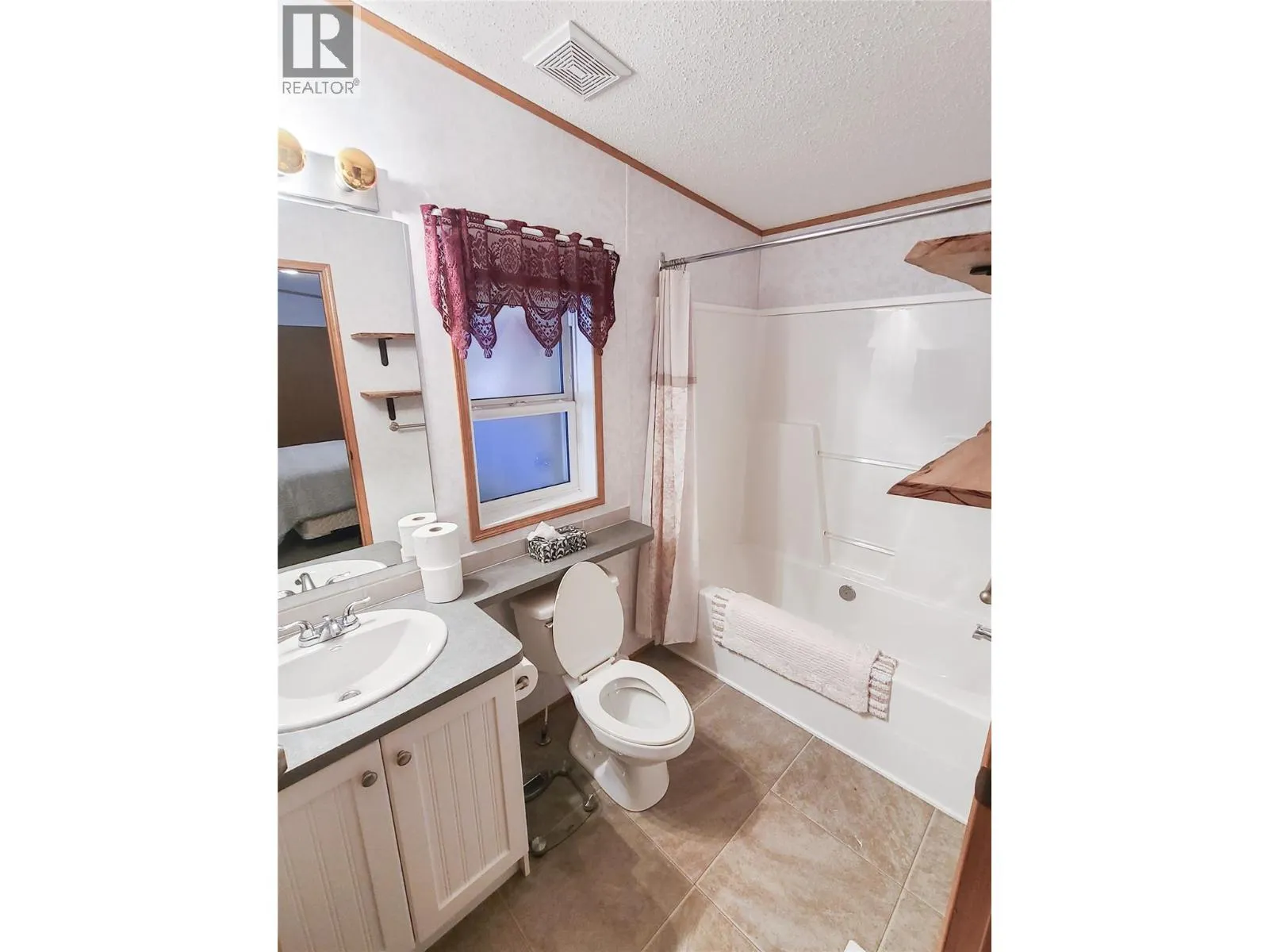 5371 Princeton Avenue Unit# 24