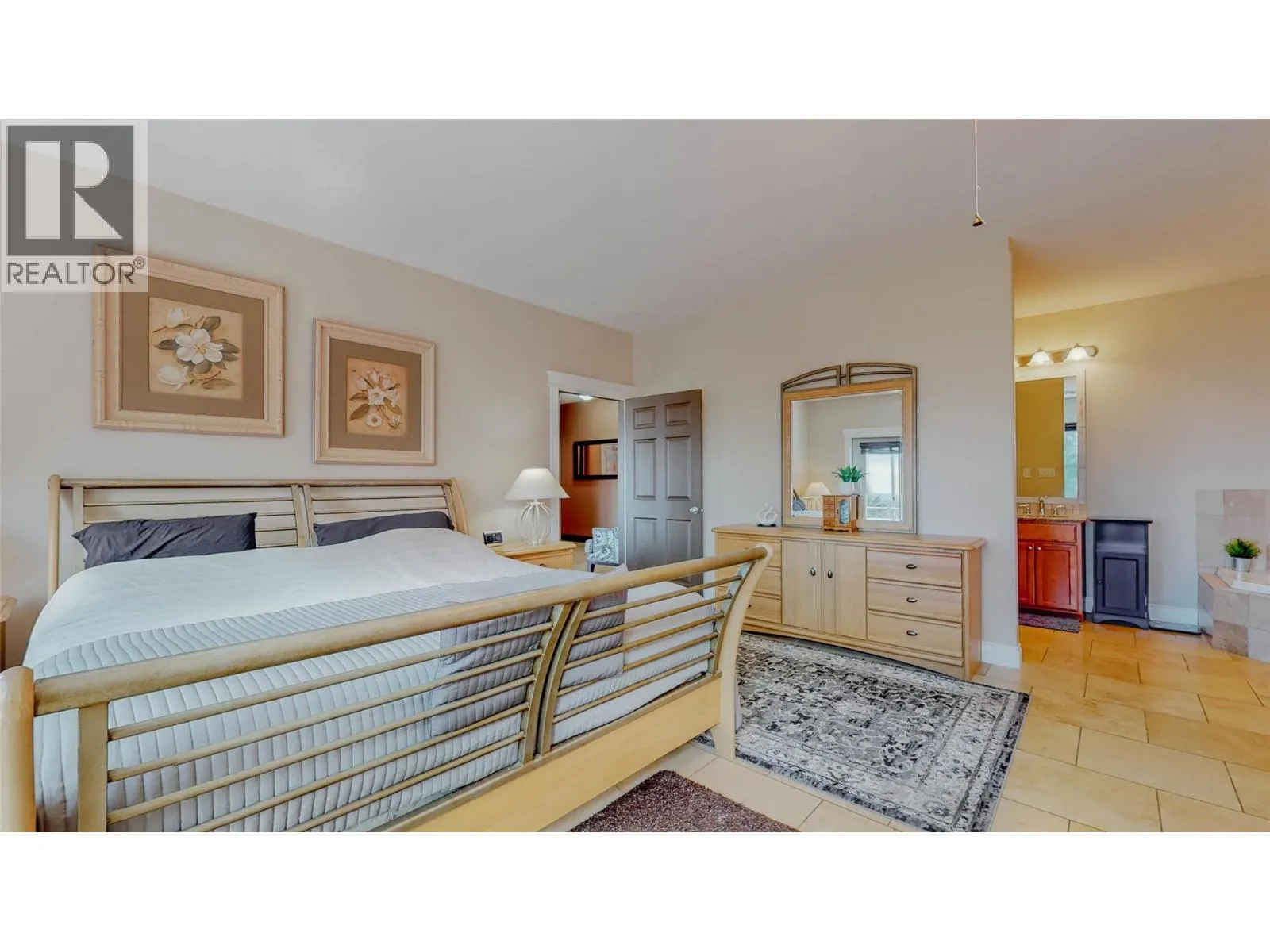 1370 Bullmoose Way