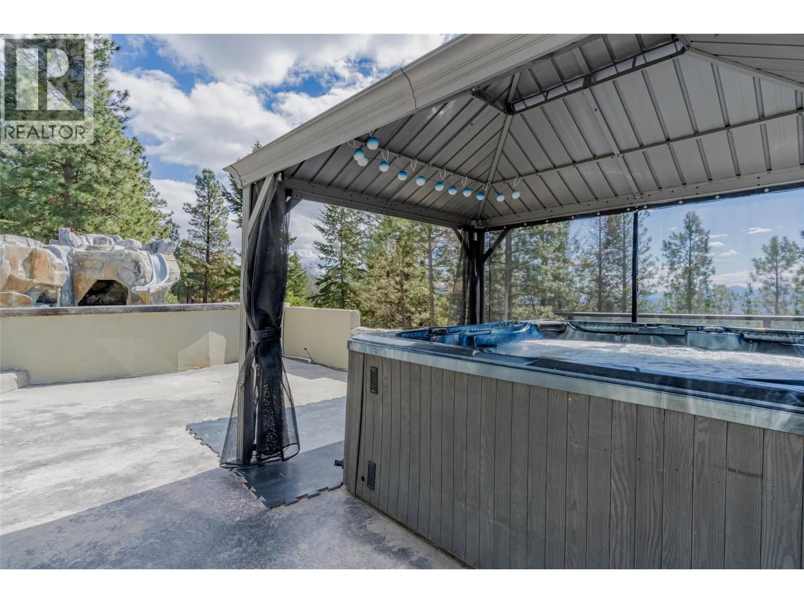 1370 Bullmoose Way