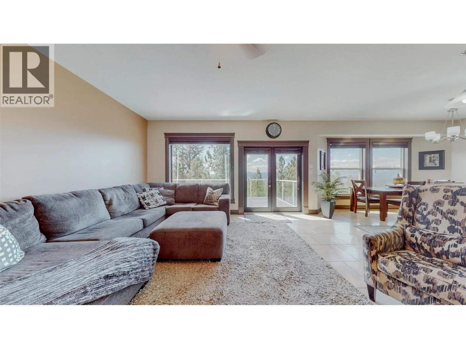 1370 Bullmoose Way