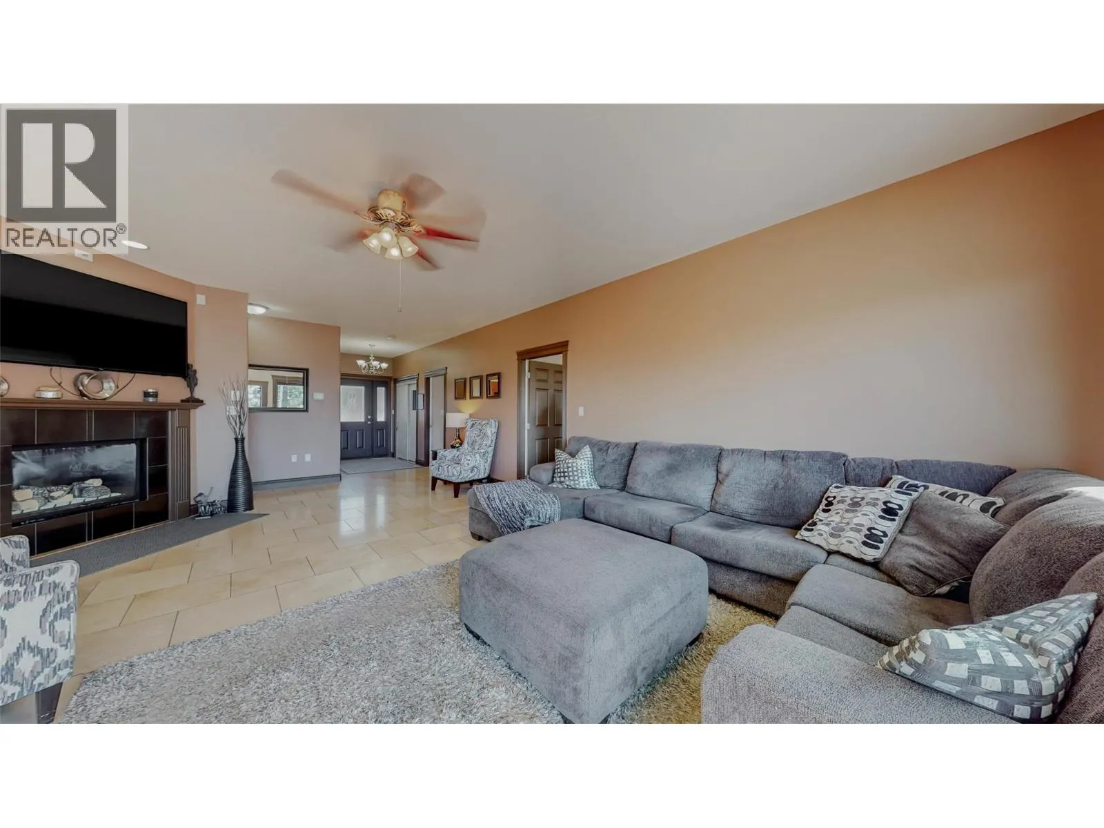 1370 Bullmoose Way