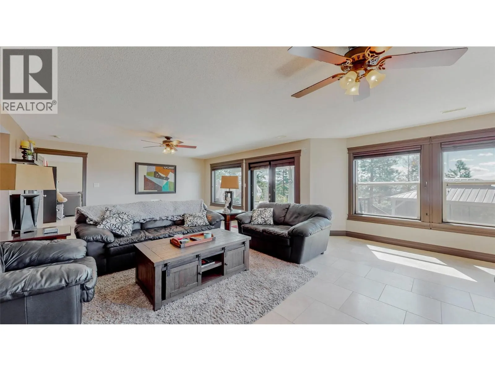 1370 Bullmoose Way
