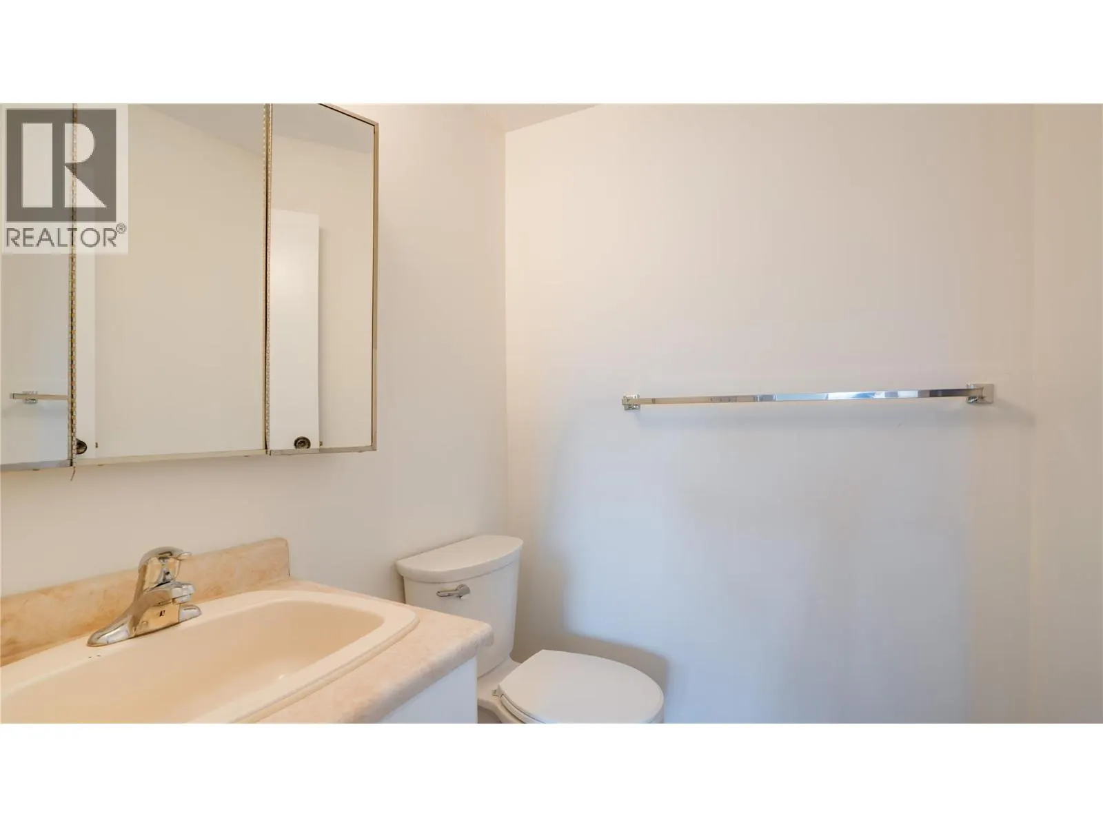 3608 27 Avenue Unit# 105
