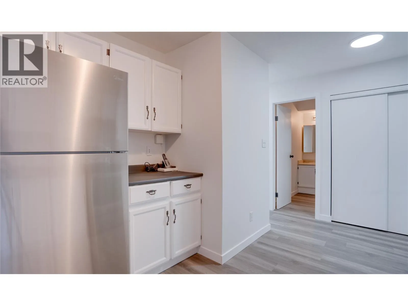 3608 27 Avenue Unit# 105