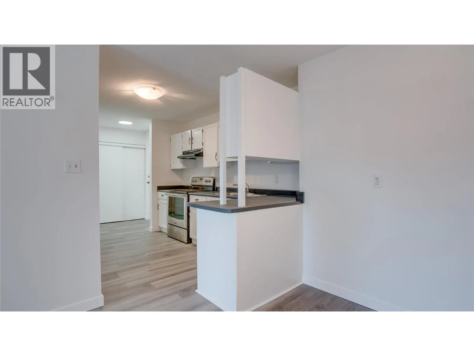 3608 27 Avenue Unit# 105