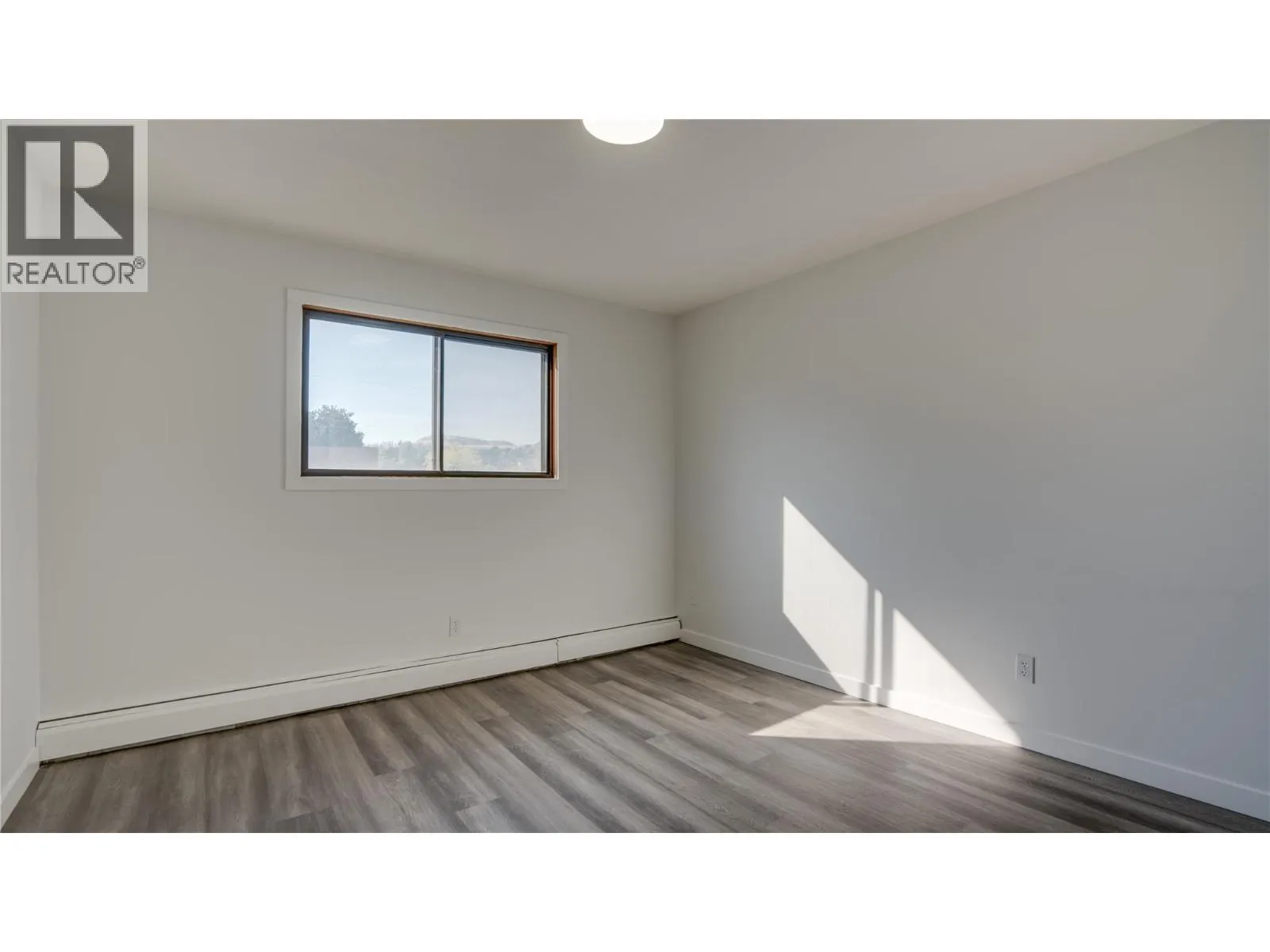 3608 27 Avenue Unit# 105
