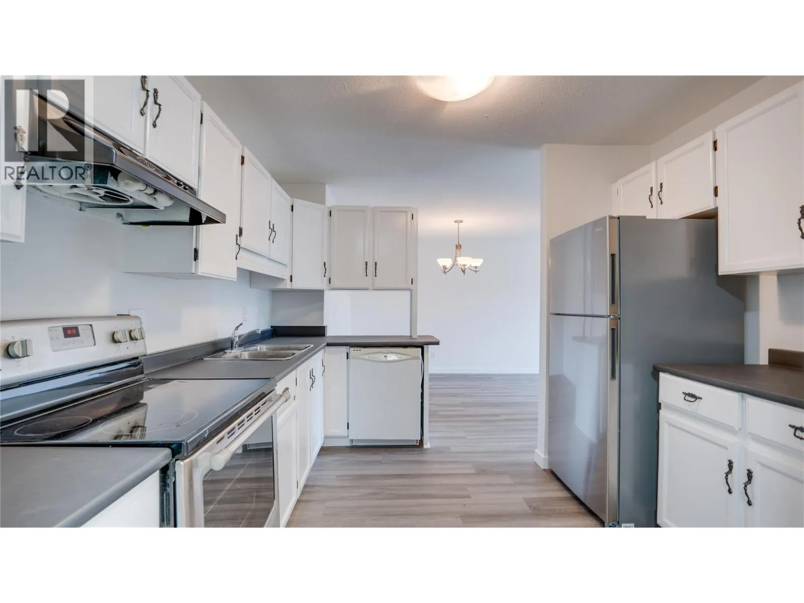 3608 27 Avenue Unit# 105